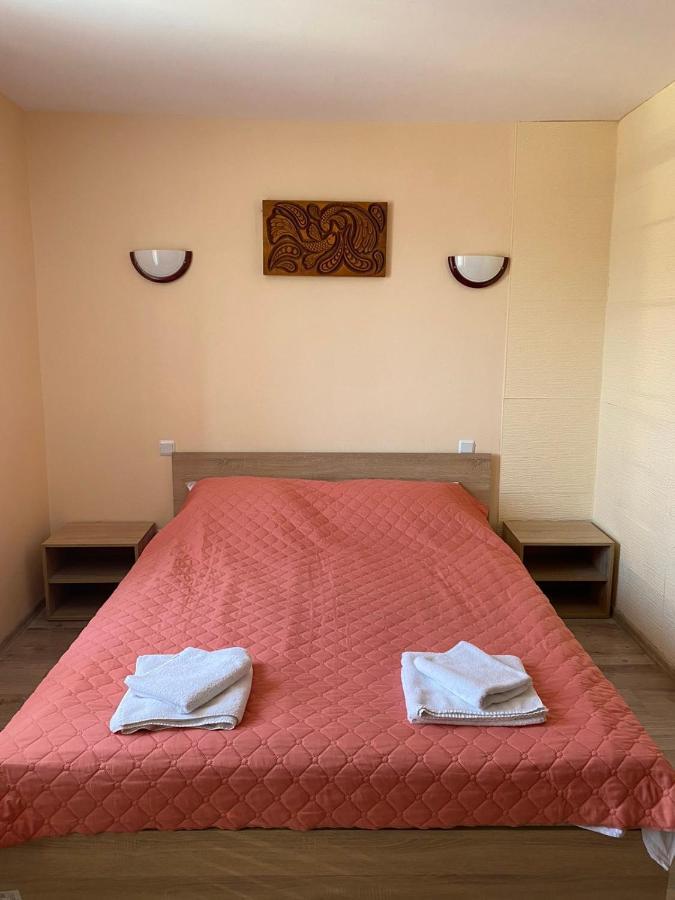 Family Hotel Saint Peter Saints Constantine and Helena Exteriör bild