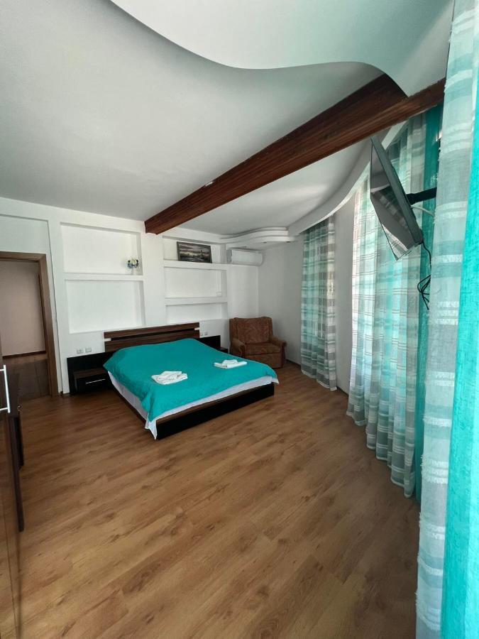 Family Hotel Saint Peter Saints Constantine and Helena Exteriör bild